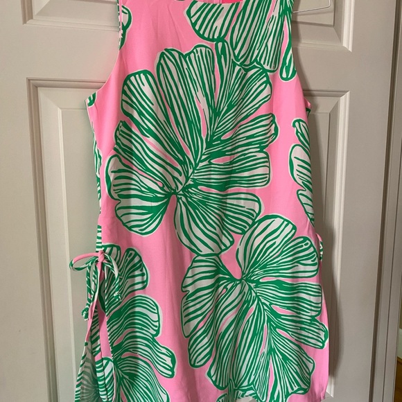 Lilly Pulitzer Romper - Picture 4 of 7
